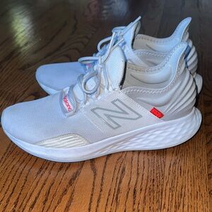 New Balance White and Light Gray Athletic Sneakers- Men’s size 10.5